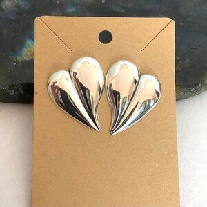 Sterling Silver 925 1.19" Asymmetrical Curved Puffy Heart Stud Earrings